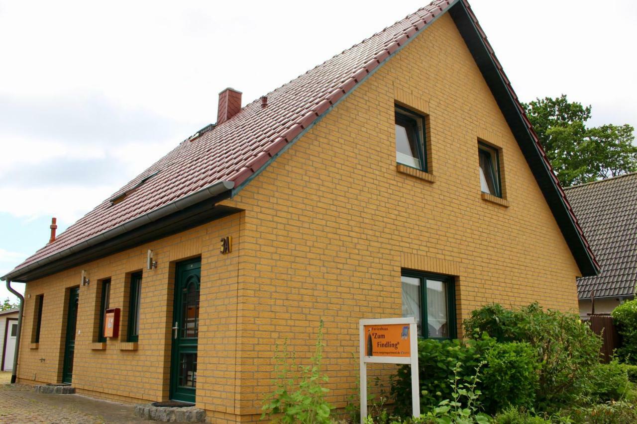 Ferienhaus Zum Findling Goehren  Exteriör bild
